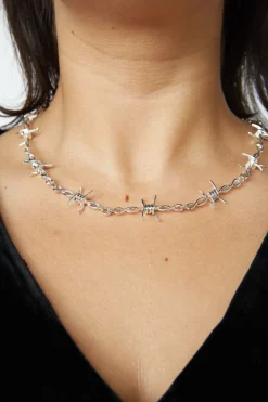 Barbed Necklace