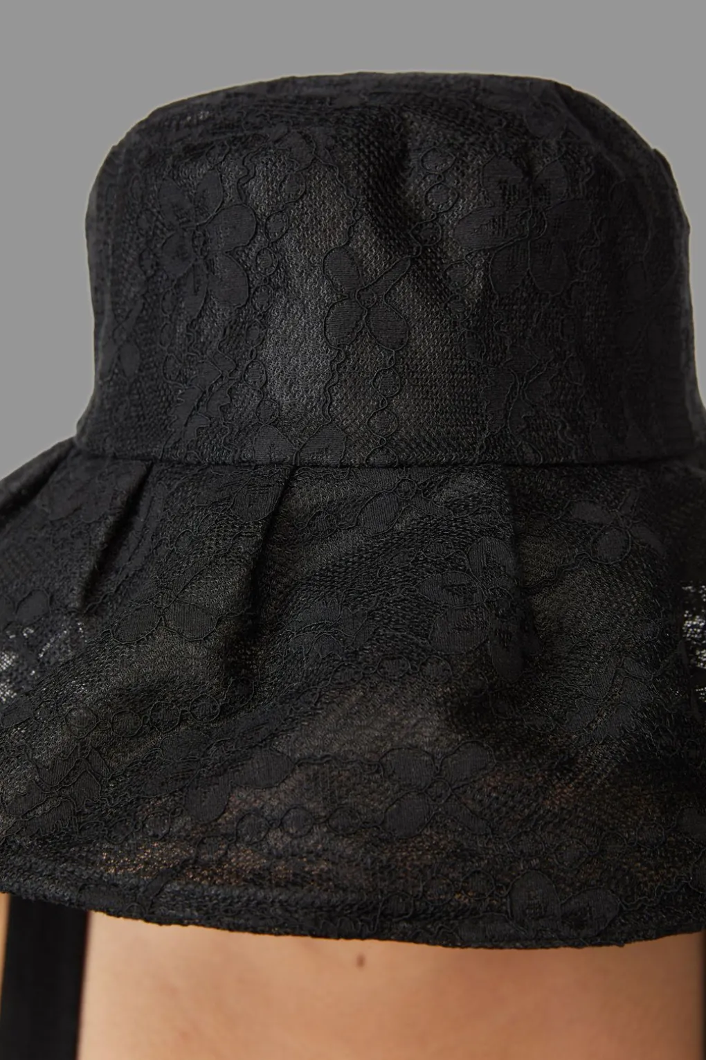 Black Beach Hat