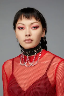 Chained Spikes Choker