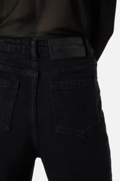 Classic Cut Danger Jeans