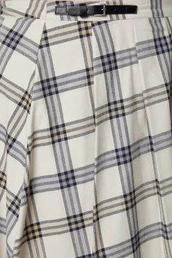 Curve Crescent Tartan Pleat Skirt