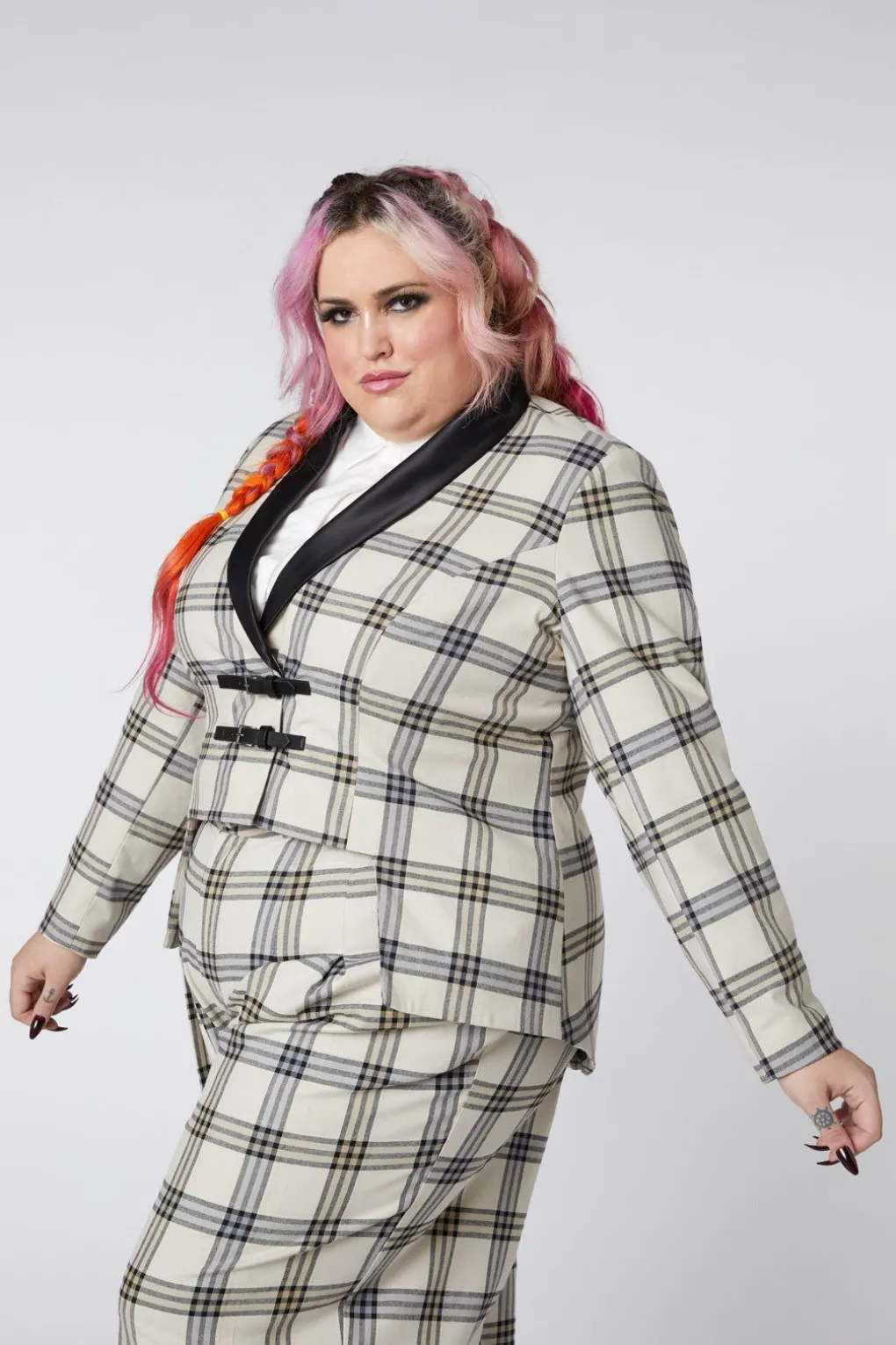 Curve Crescent Tartan Tail Coat