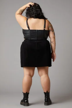 Curve Flamin Embossed Pu Corset