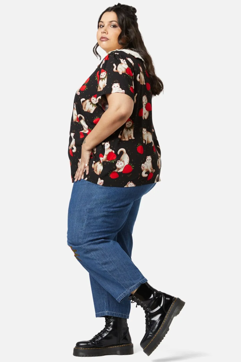 Curve Kitty Kisses Collar Blouse