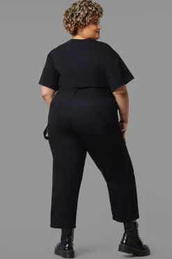 Curve Spaced Out Pant