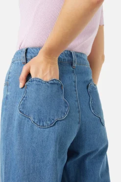 Flora Pocket Jean