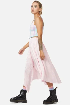 Follow The Illusion Skirt