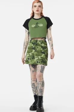 Nook Of The Garden Placement Tee