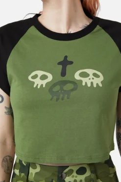 Nook Of The Garden Placement Tee