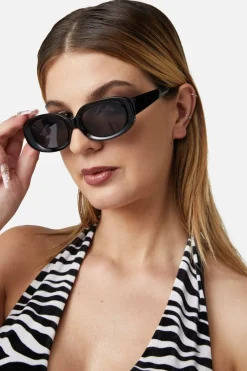 Oval Frame Sunglasses