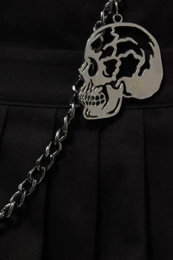 Pleated Pinny Skull Charm