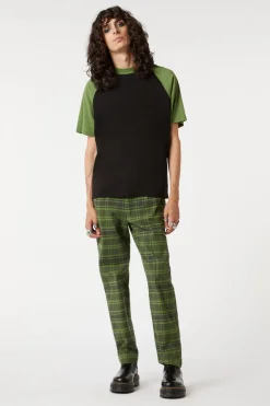 Queens Temper Raglan Tee