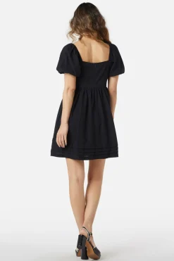 Saskia Dress