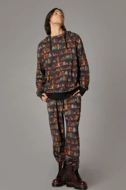 Shellys Library Print Hoodi