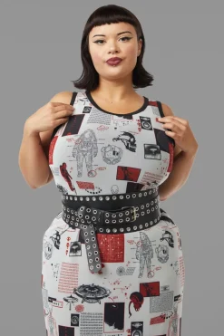 Silver Eyelet Waist Belt