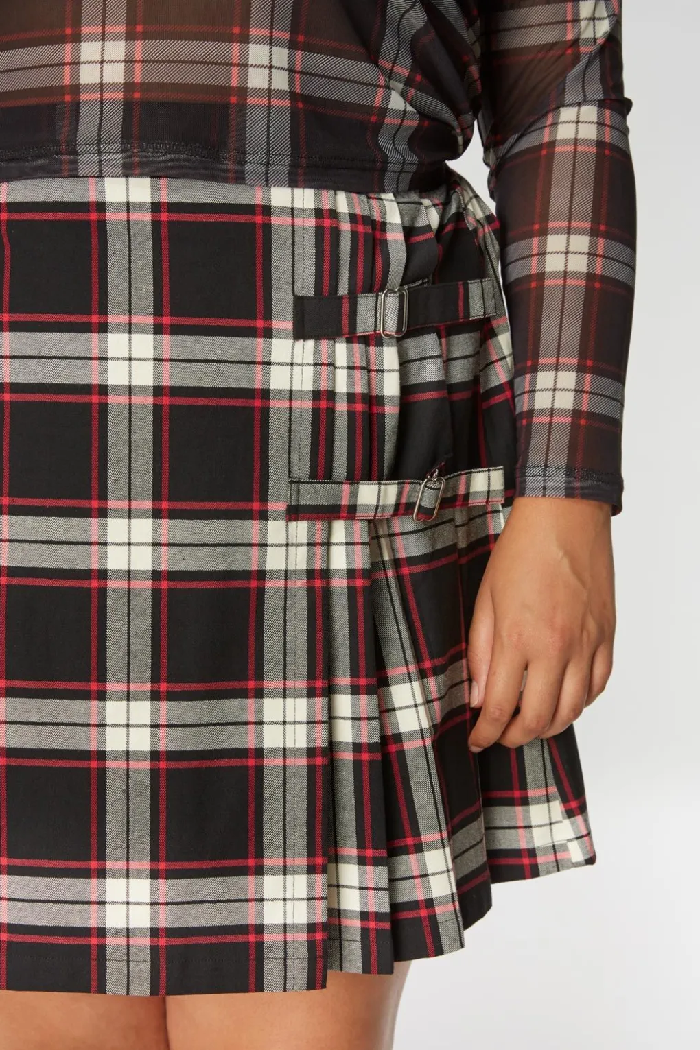 Vivienne Skirt Curve