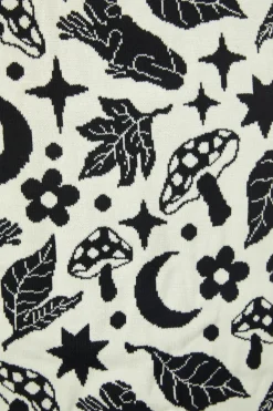 Woodlands Frog Scarf